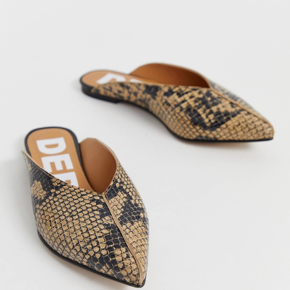 Trendy snake skin mules